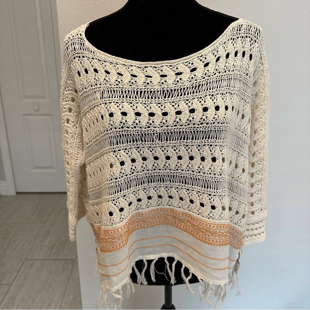 FREE PEOPLE CROCHET TOP 🧡